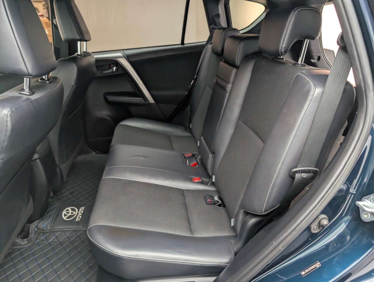 2018 TOYOTA RAV4 2018 TOYOTA RAV4