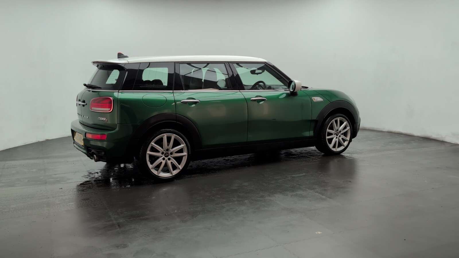 2020 MINI CLUBMAN 2020 MINI CLUBMAN