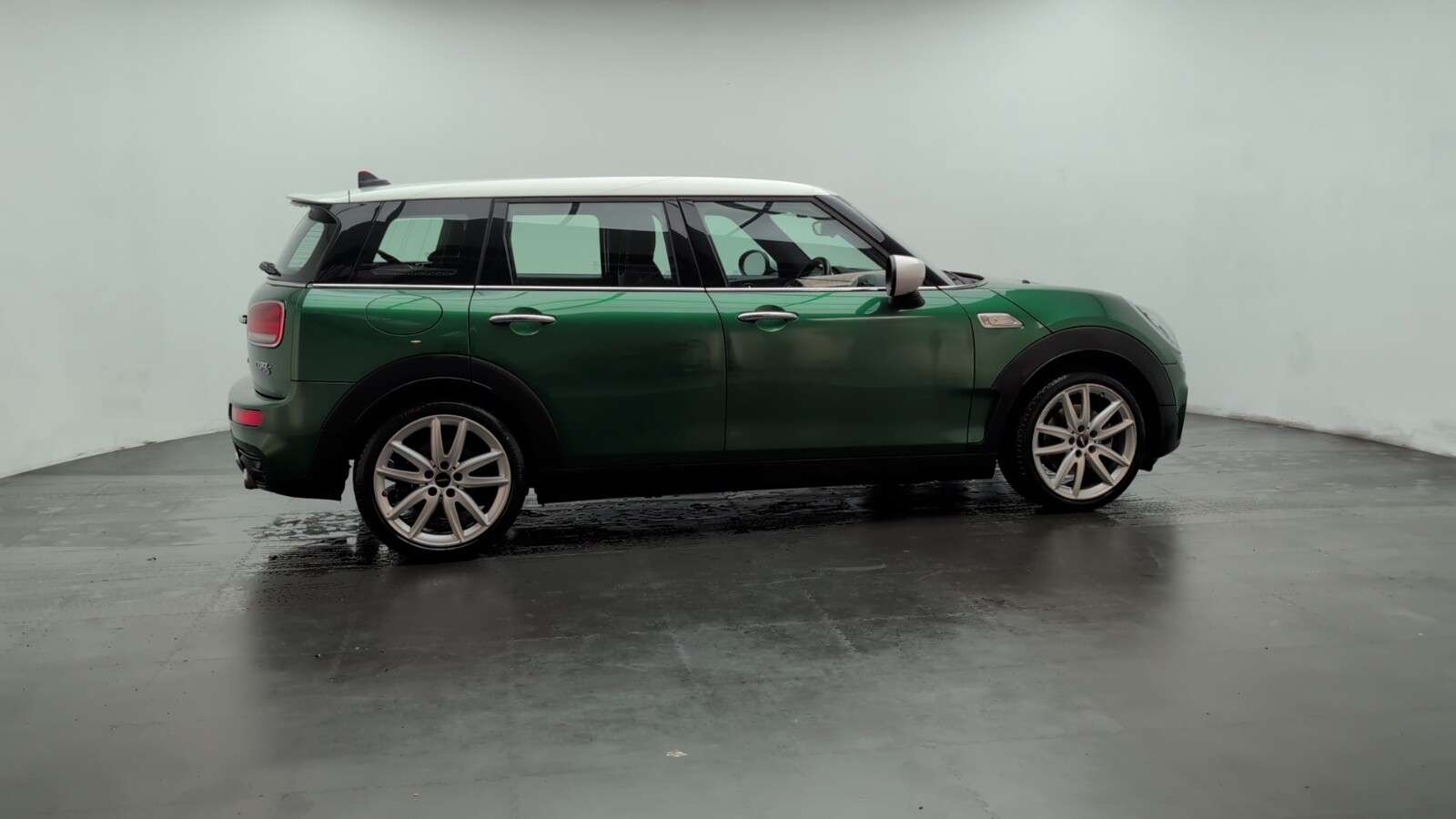 2020 MINI CLUBMAN 2020 MINI CLUBMAN