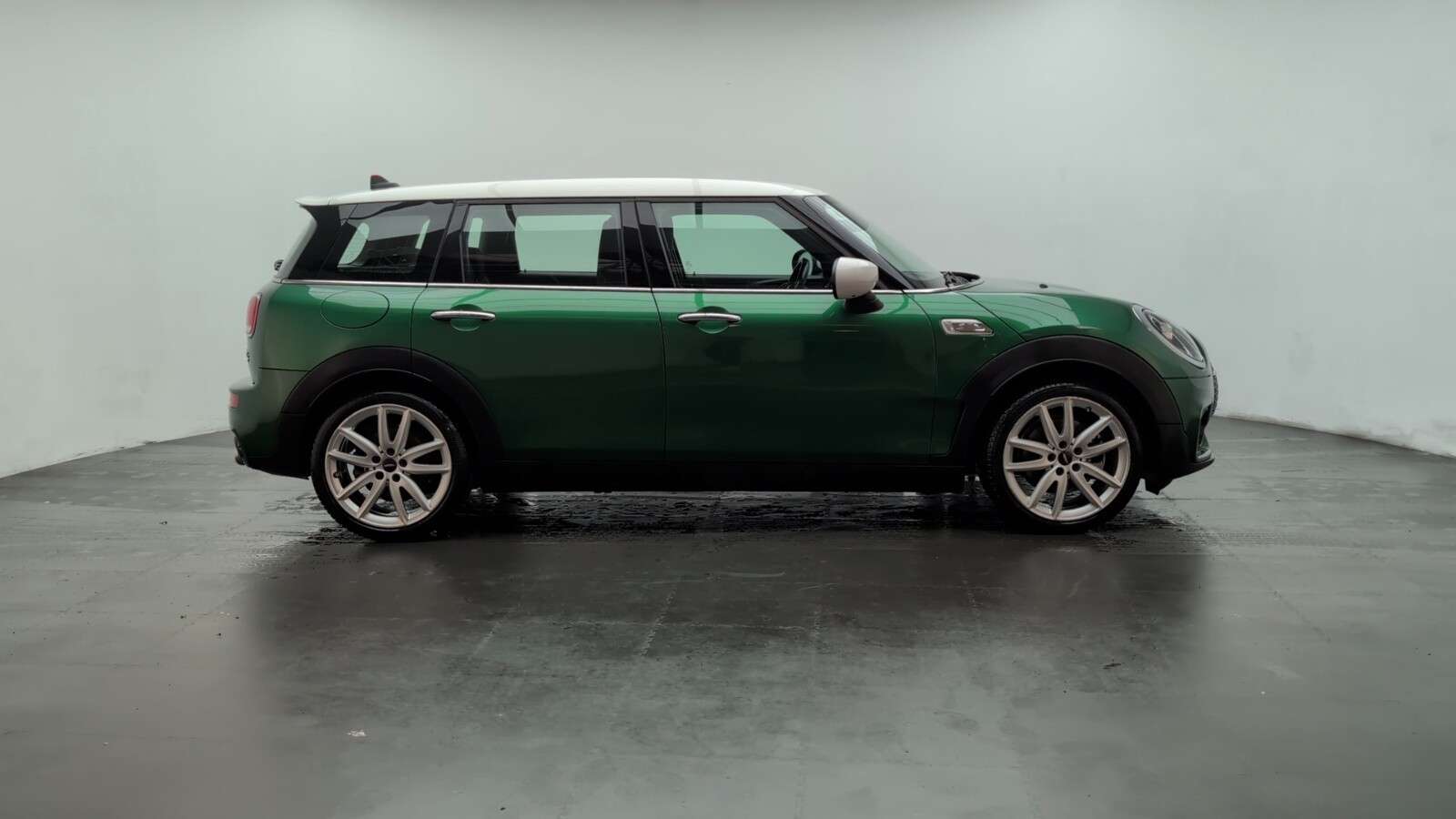 2020 MINI CLUBMAN 2020 MINI CLUBMAN