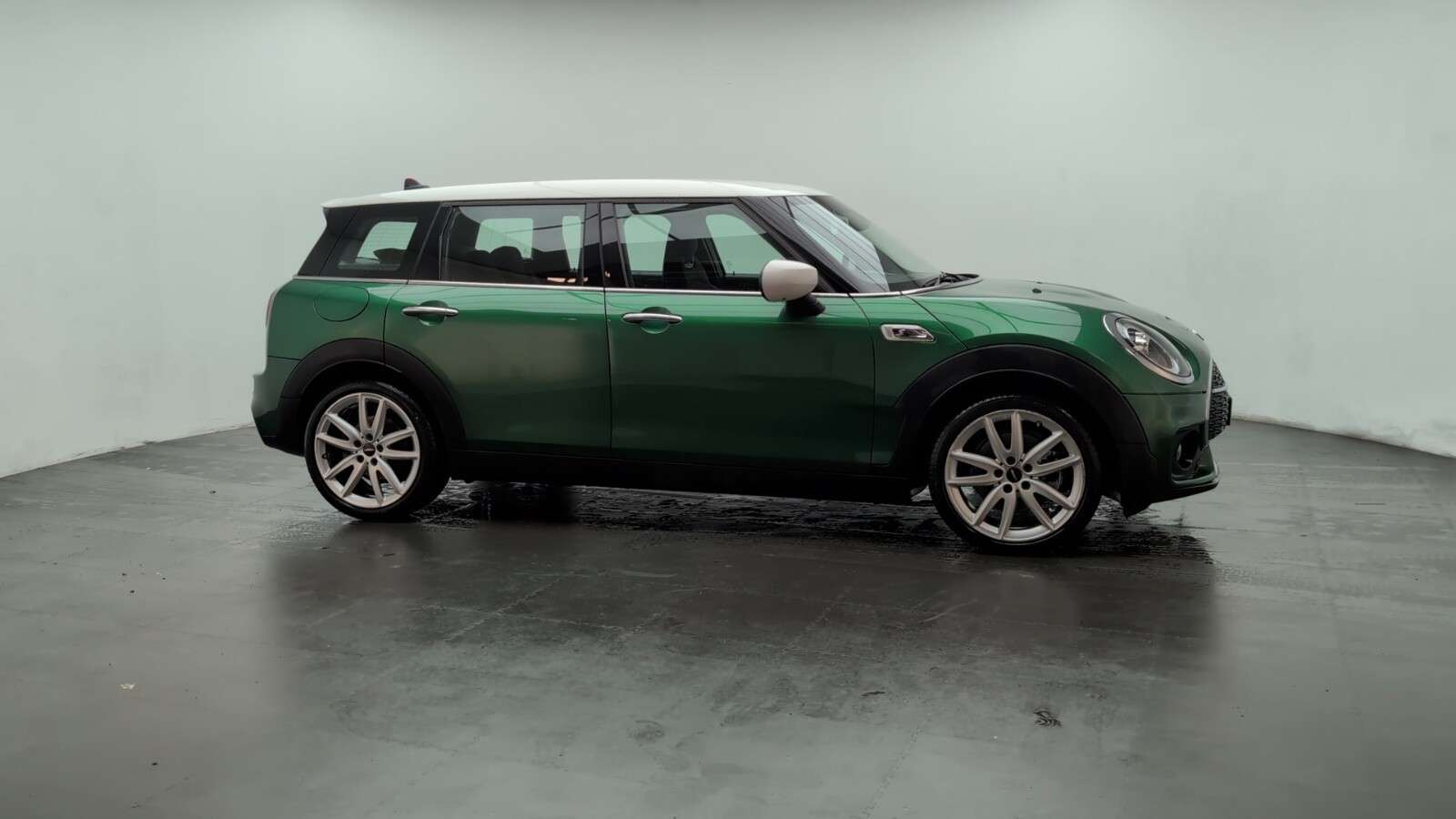 2020 MINI CLUBMAN 2020 MINI CLUBMAN