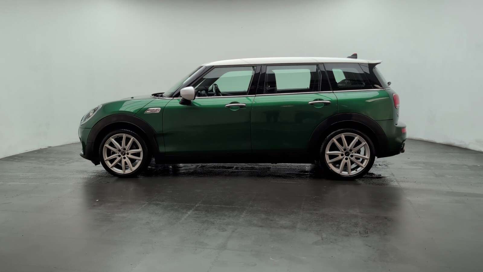 2020 MINI CLUBMAN 2020 MINI CLUBMAN