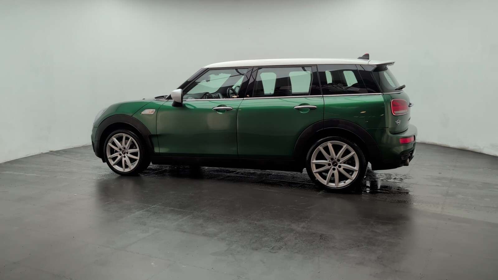 2020 MINI CLUBMAN 2020 MINI CLUBMAN
