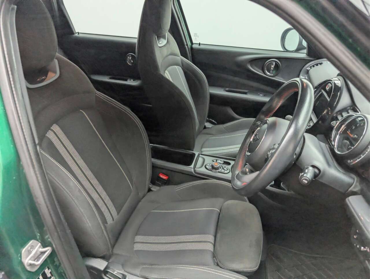 2020 MINI CLUBMAN 2020 MINI CLUBMAN