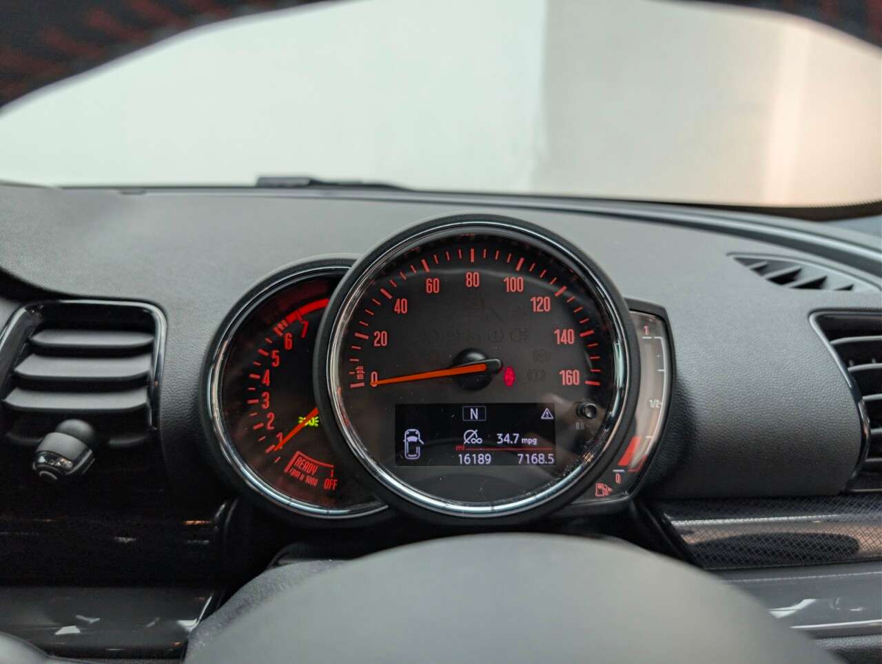 2020 MINI CLUBMAN 2020 MINI CLUBMAN