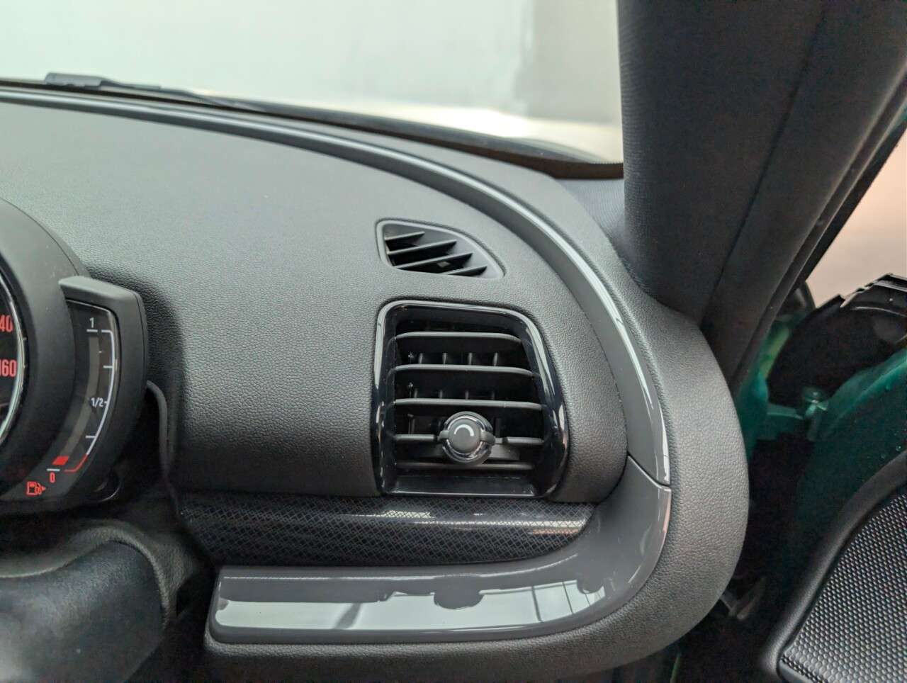 2020 MINI CLUBMAN 2020 MINI CLUBMAN