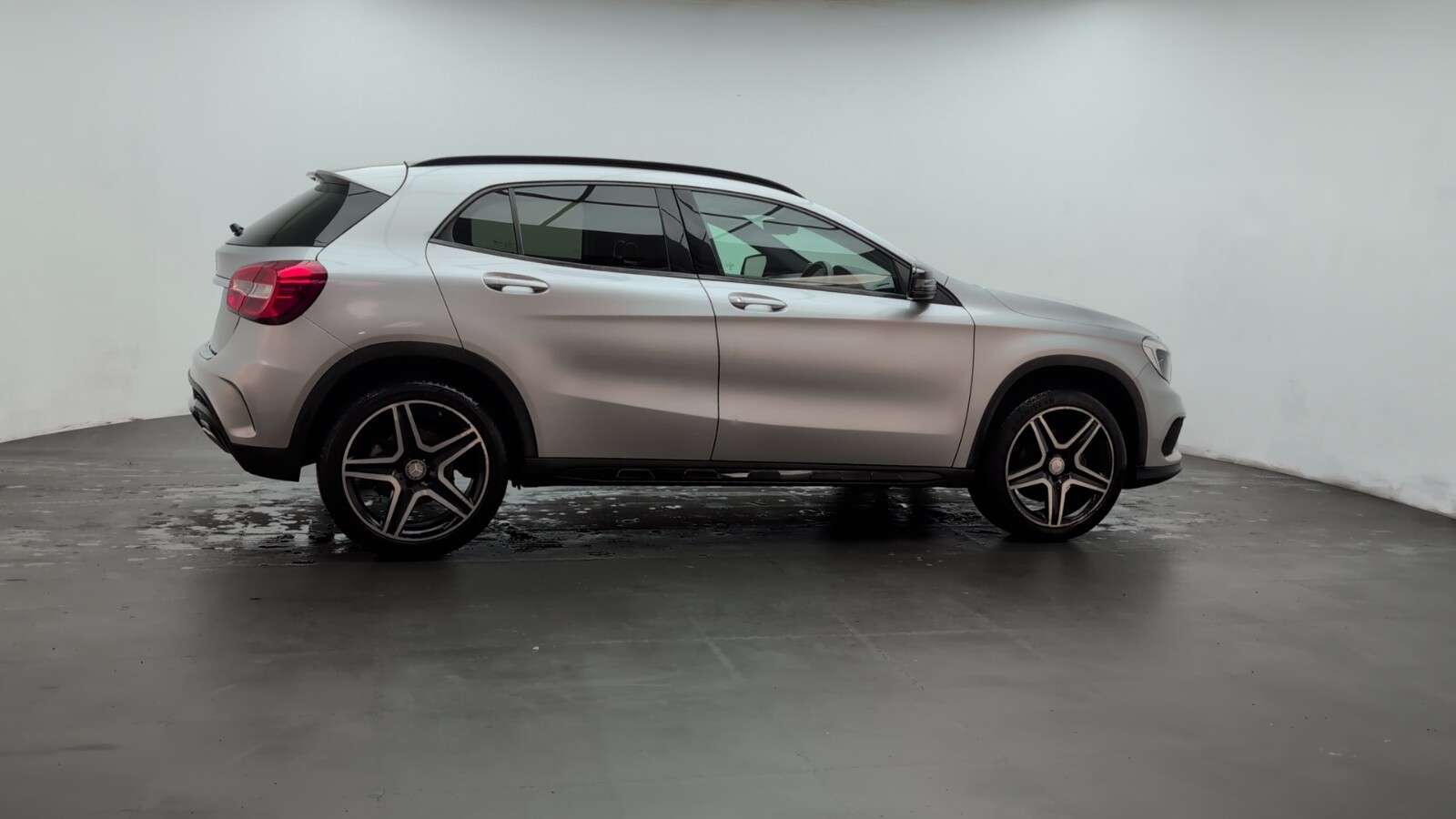 2016 MERCEDES-BENZ 180 2016 MERCEDES-BENZ 180