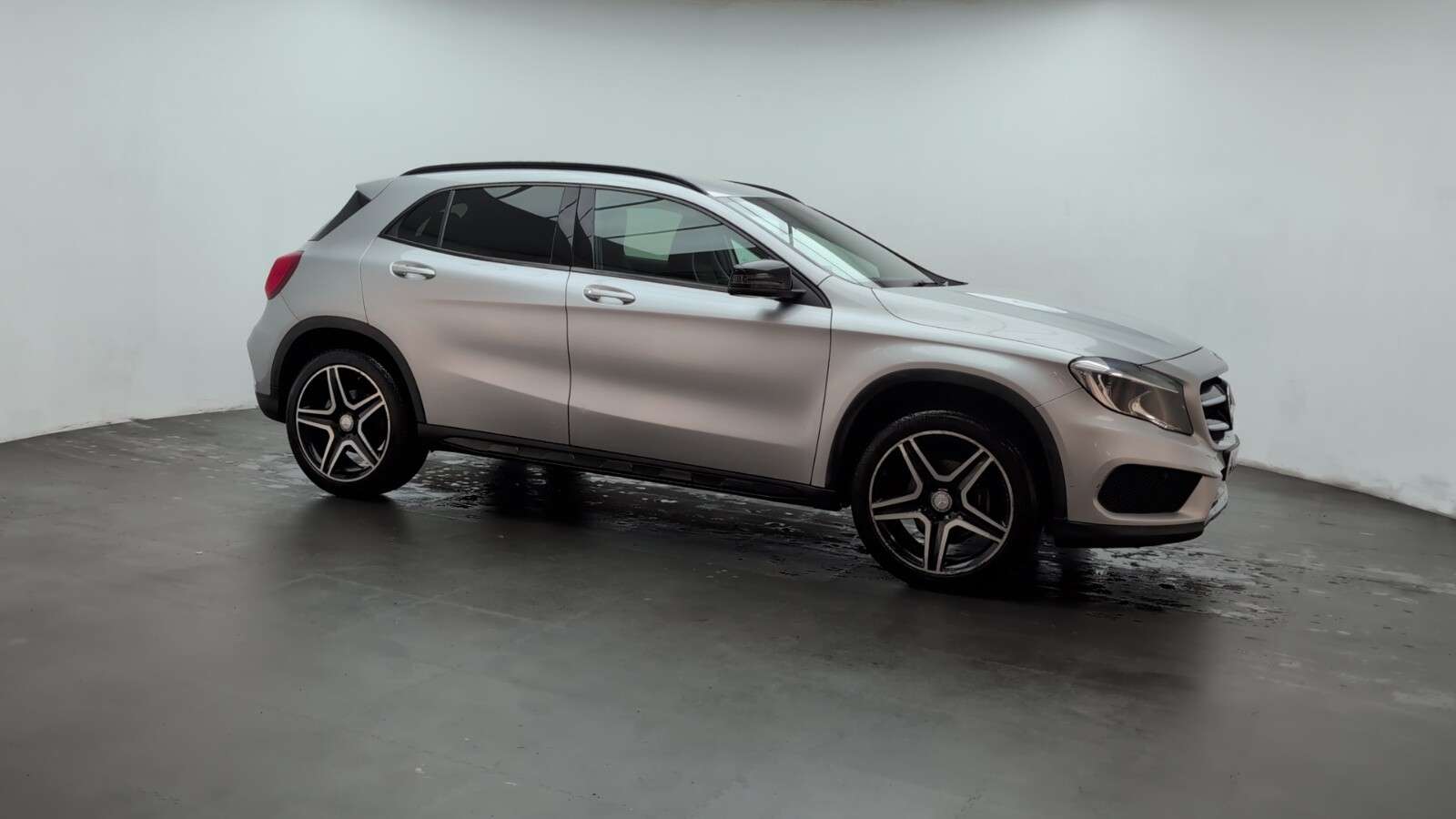 2016 MERCEDES-BENZ 180 2016 MERCEDES-BENZ 180