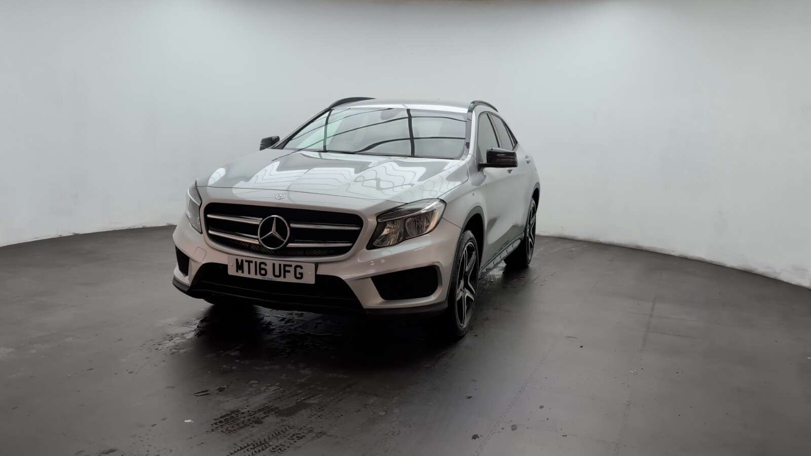 2016 MERCEDES-BENZ 180 2016 MERCEDES-BENZ 180