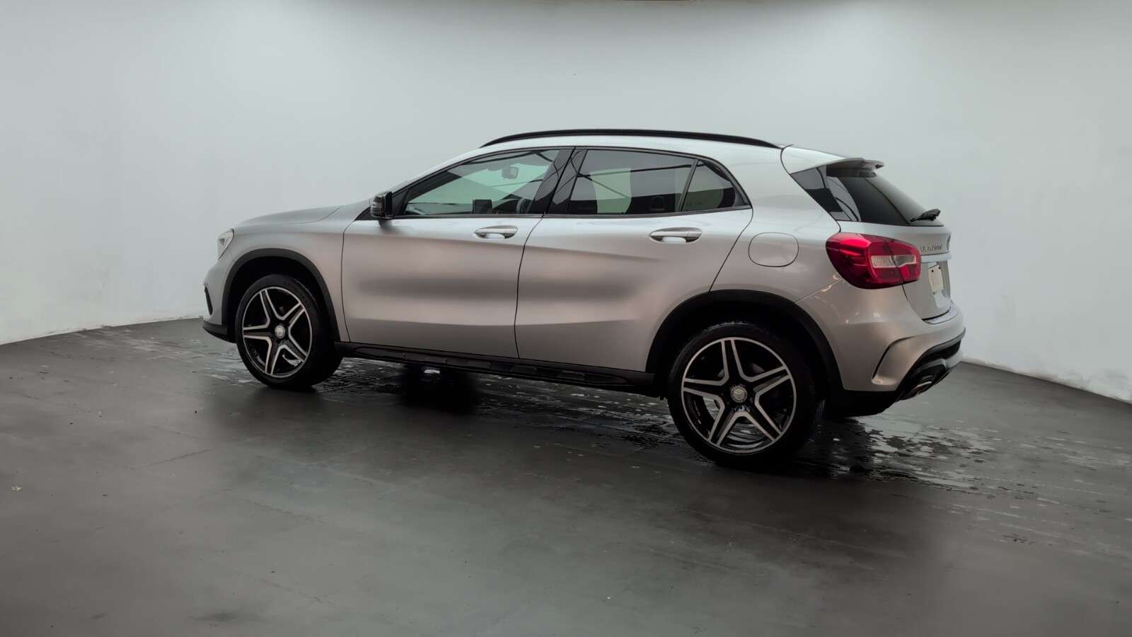 2016 MERCEDES-BENZ 180 2016 MERCEDES-BENZ 180