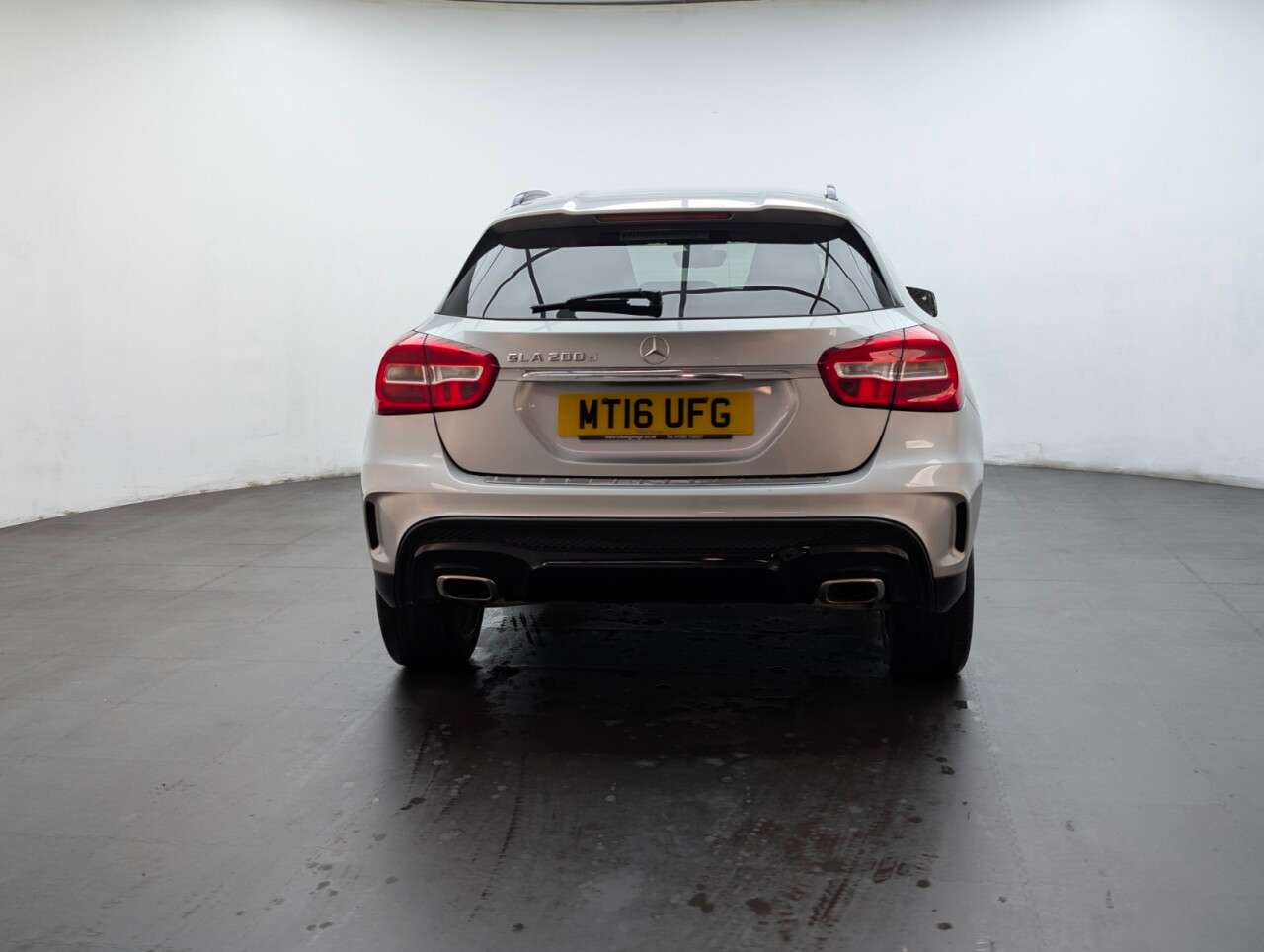 2016 MERCEDES-BENZ 180 2016 MERCEDES-BENZ 180