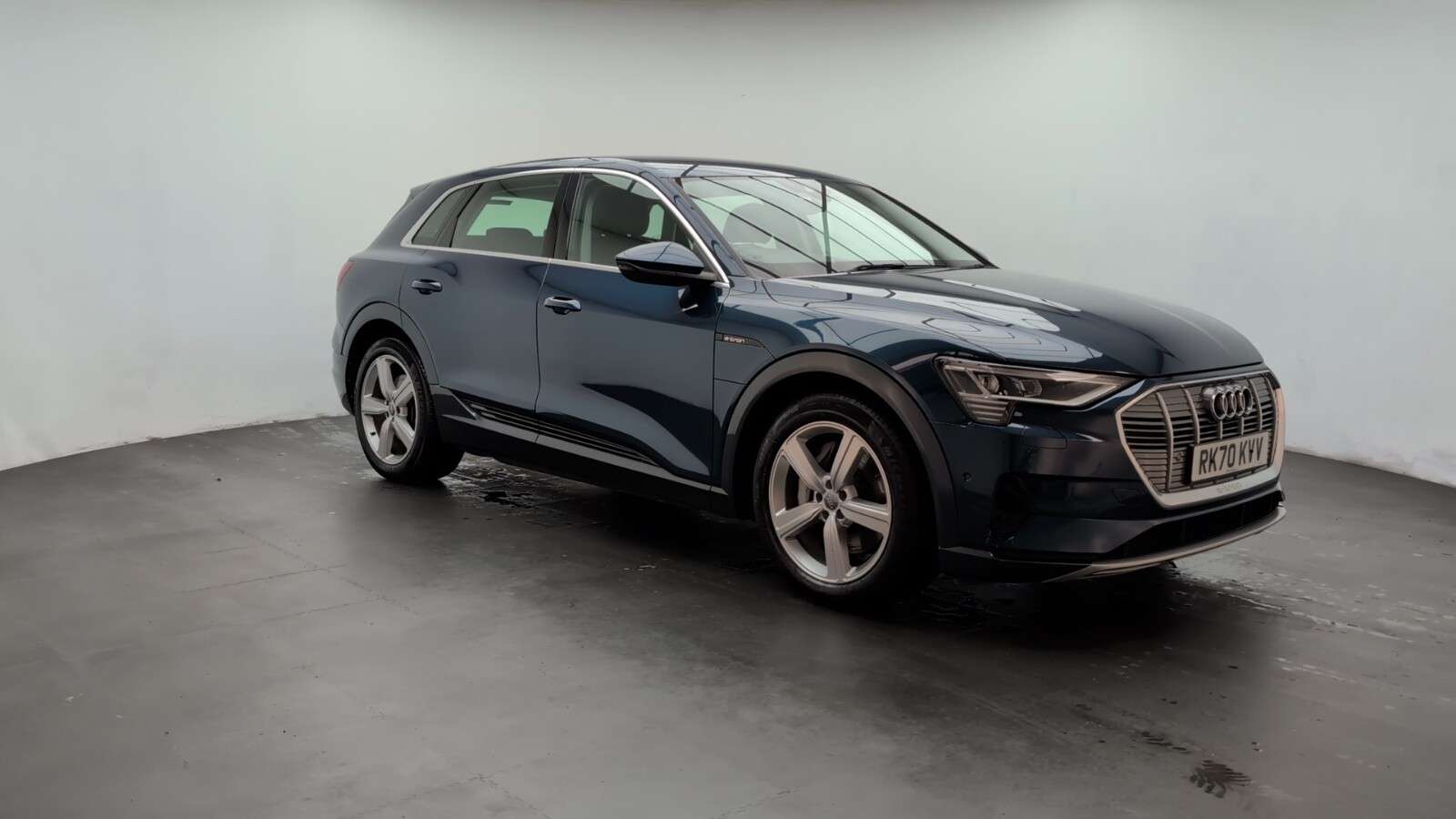 2020 AUDI E-TRON 2020 AUDI E-TRON