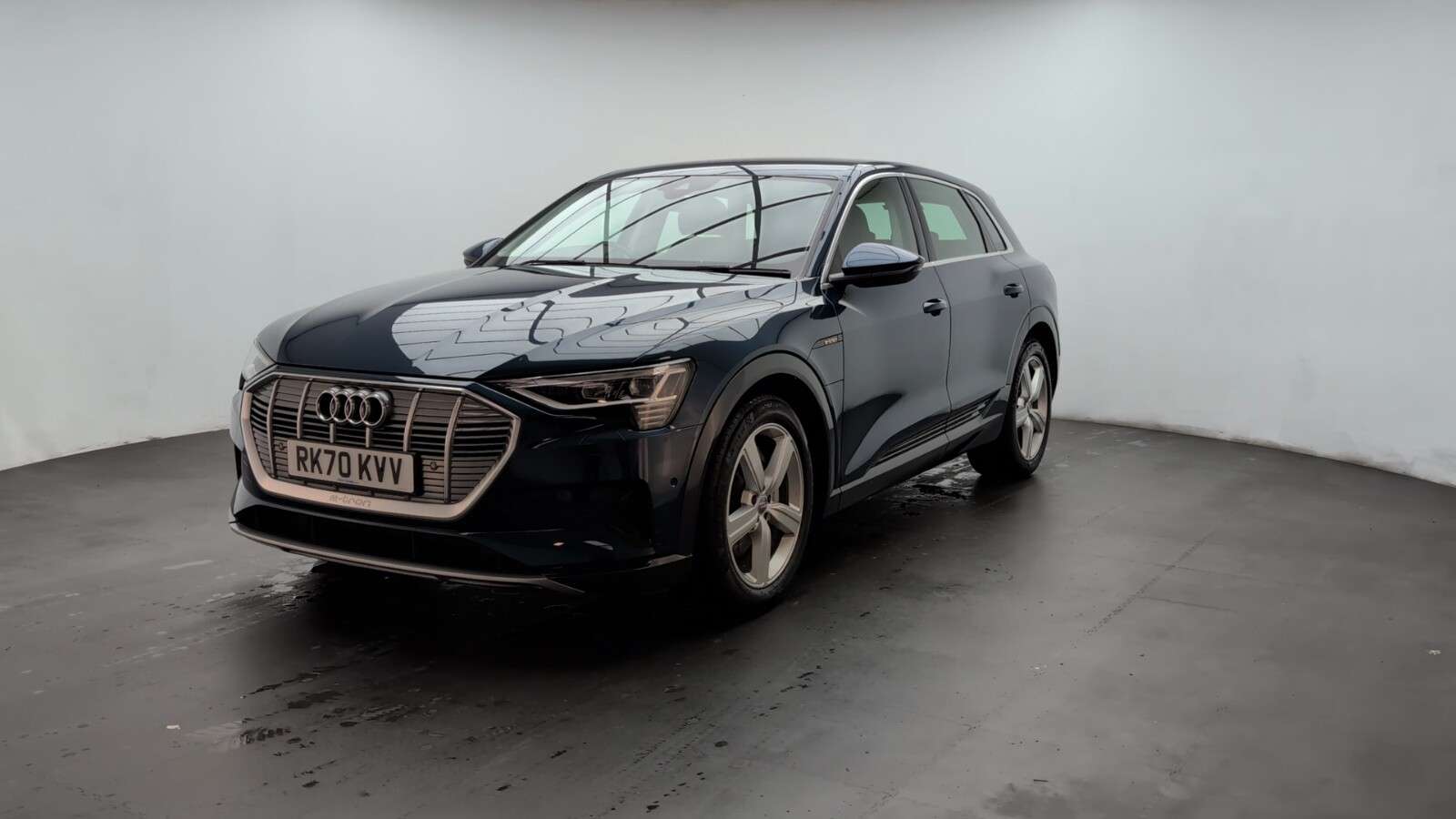 2020 AUDI E-TRON 2020 AUDI E-TRON