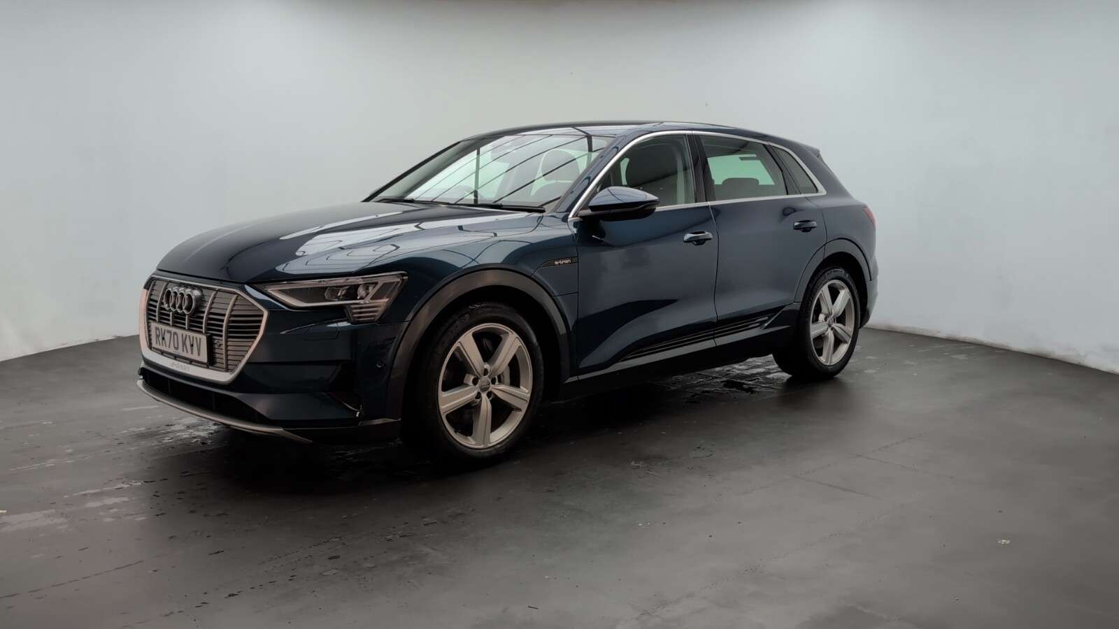 2020 AUDI E-TRON 2020 AUDI E-TRON