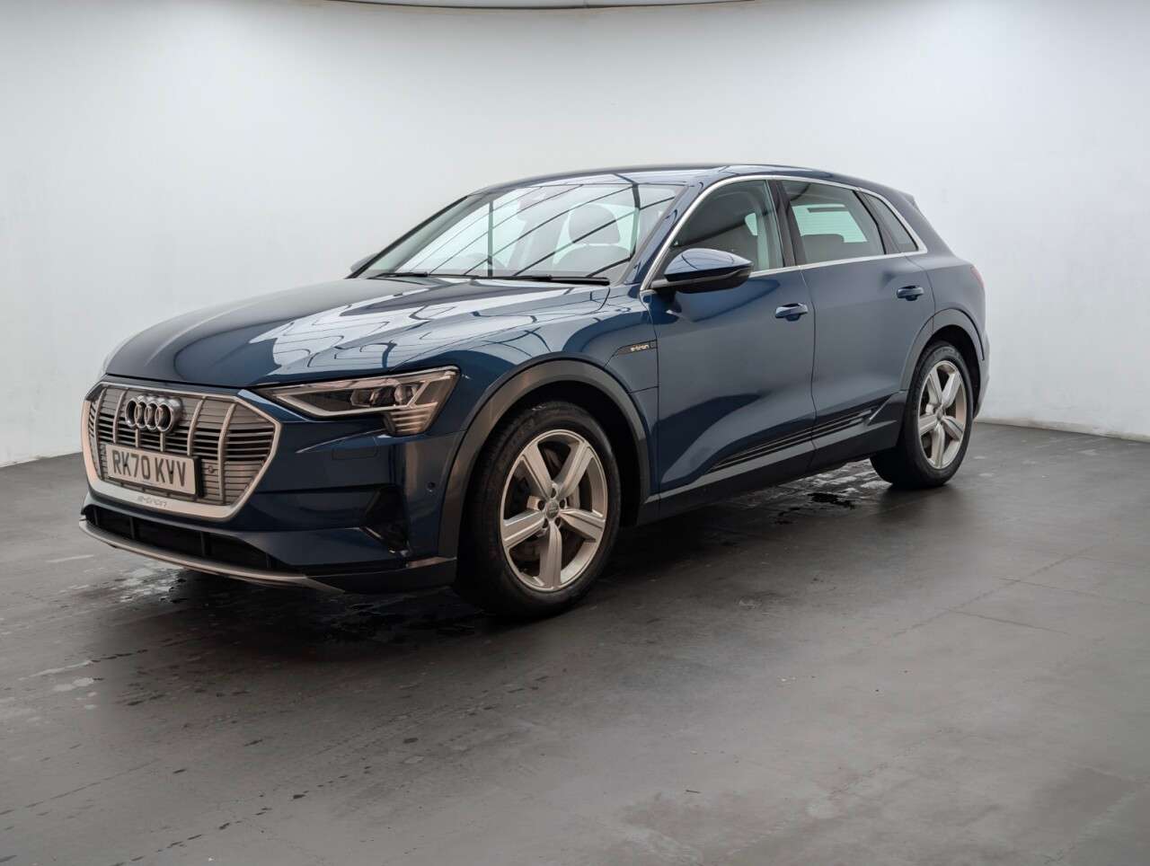 2020 AUDI E-TRON 2020 AUDI E-TRON