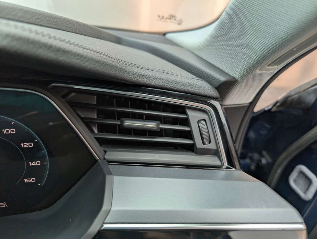 2020 AUDI E-TRON 2020 AUDI E-TRON