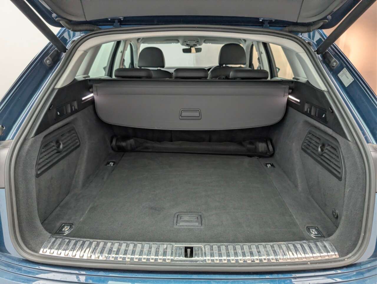 2020 AUDI E-TRON 2020 AUDI E-TRON