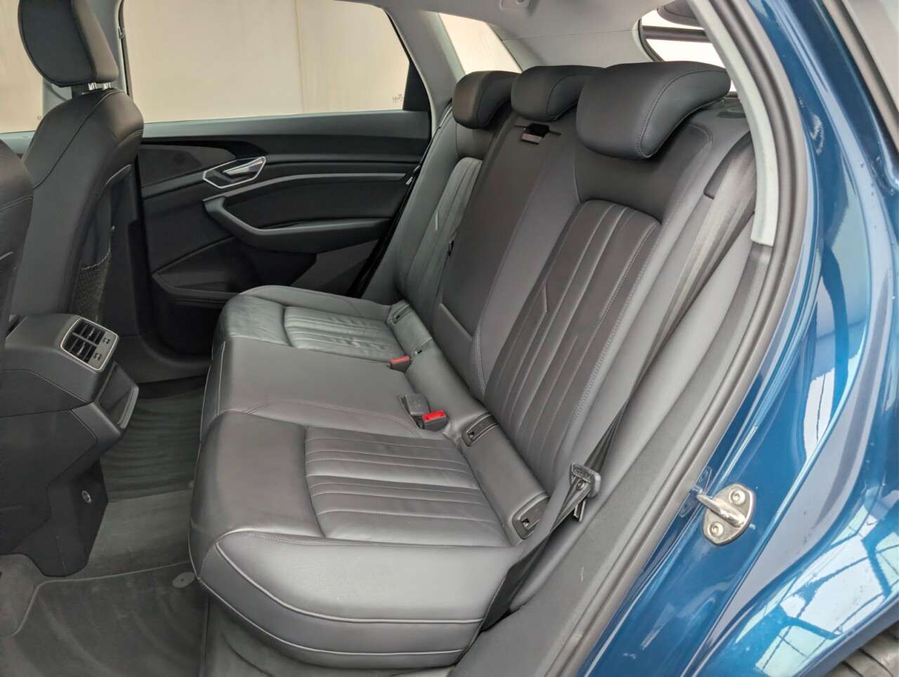 2020 AUDI E-TRON 2020 AUDI E-TRON