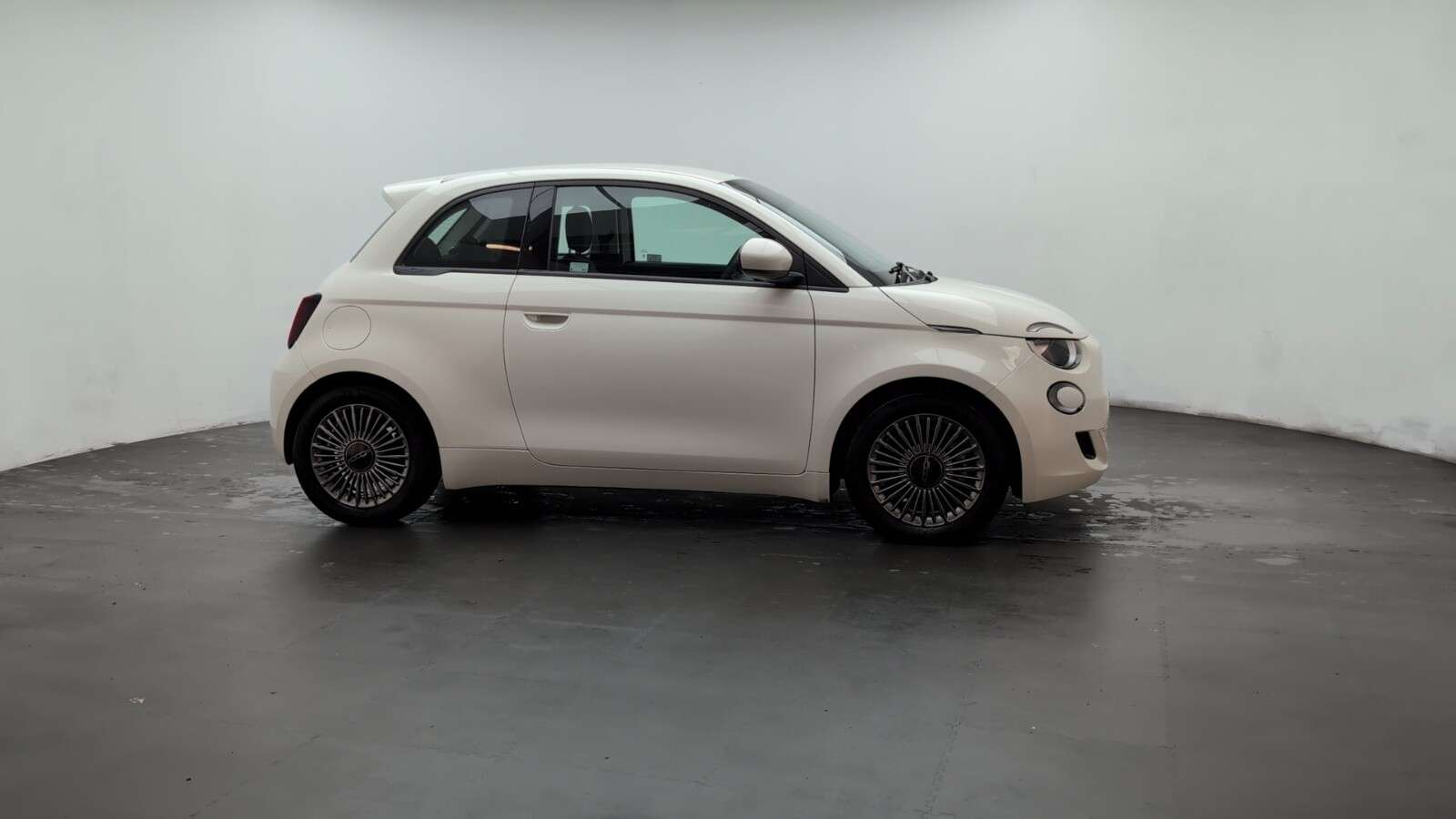2022 FIAT 500E 2022 FIAT 500E