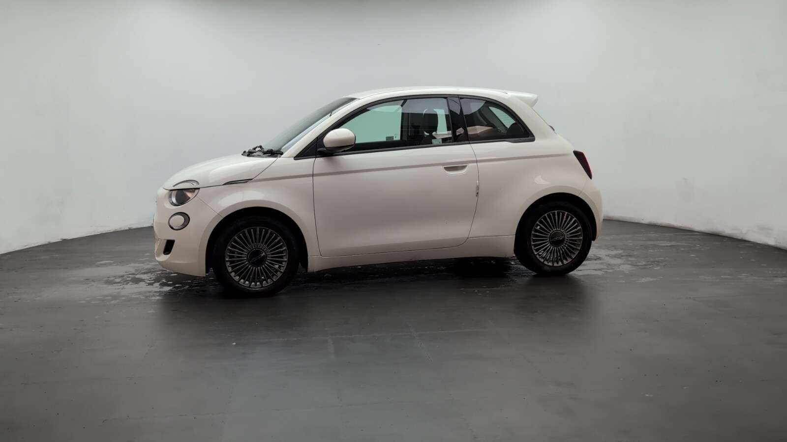 2022 FIAT 500E 2022 FIAT 500E