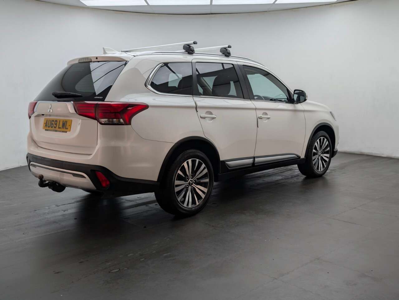 2019 MITSUBISHI OUTLANDER 2019 MITSUBISHI OUTLANDER