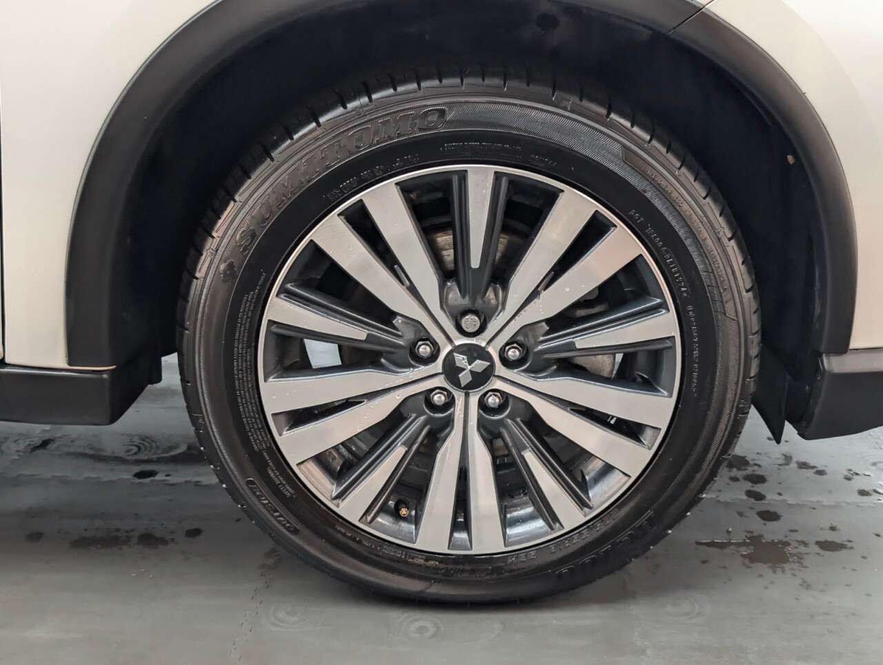 2019 MITSUBISHI OUTLANDER 2019 MITSUBISHI OUTLANDER