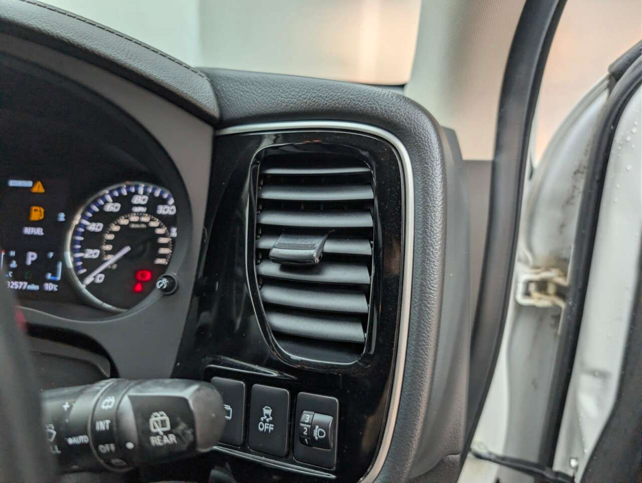 2019 MITSUBISHI OUTLANDER 2019 MITSUBISHI OUTLANDER