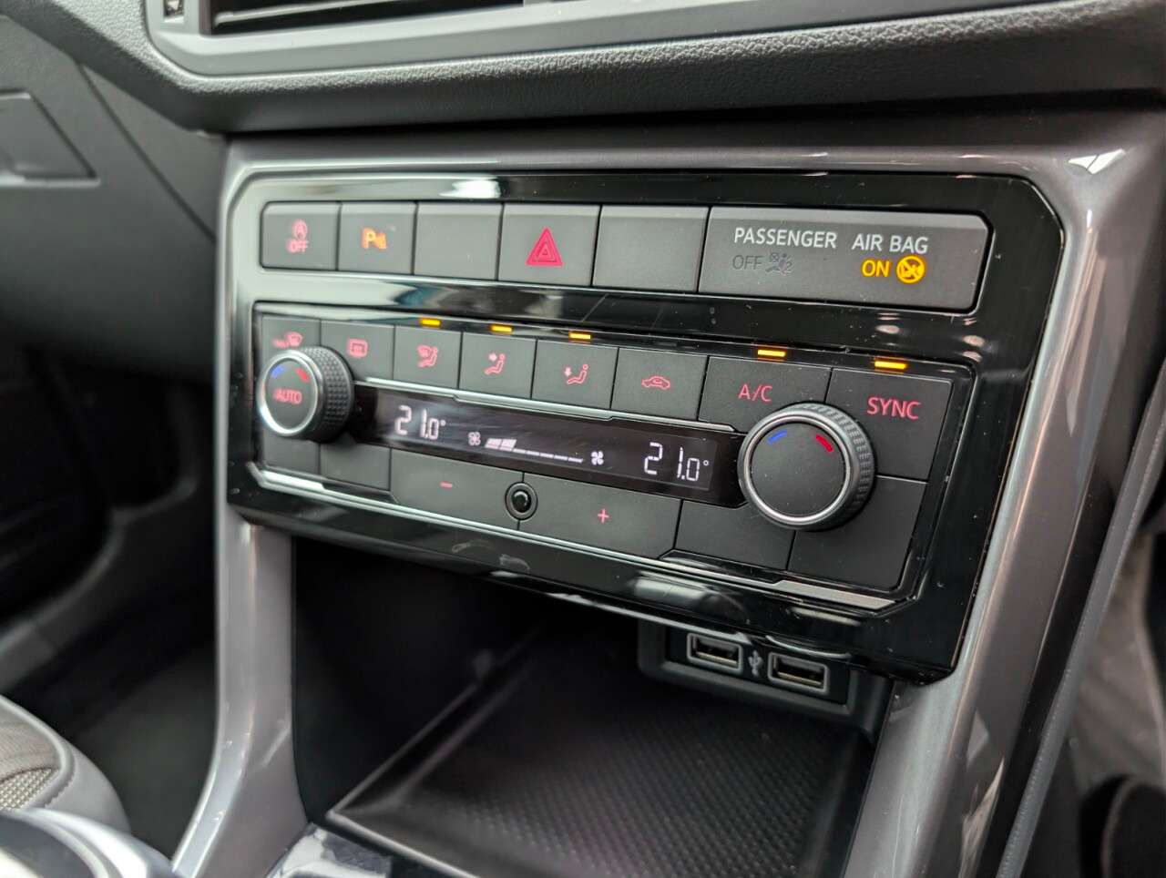 2020 VOLKSWAGEN T-CROSS 2020 VOLKSWAGEN T-CROSS