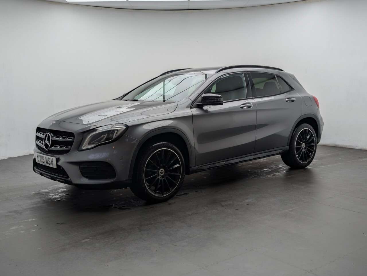 2019 MERCEDES-BENZ 180 2019 MERCEDES-BENZ 180