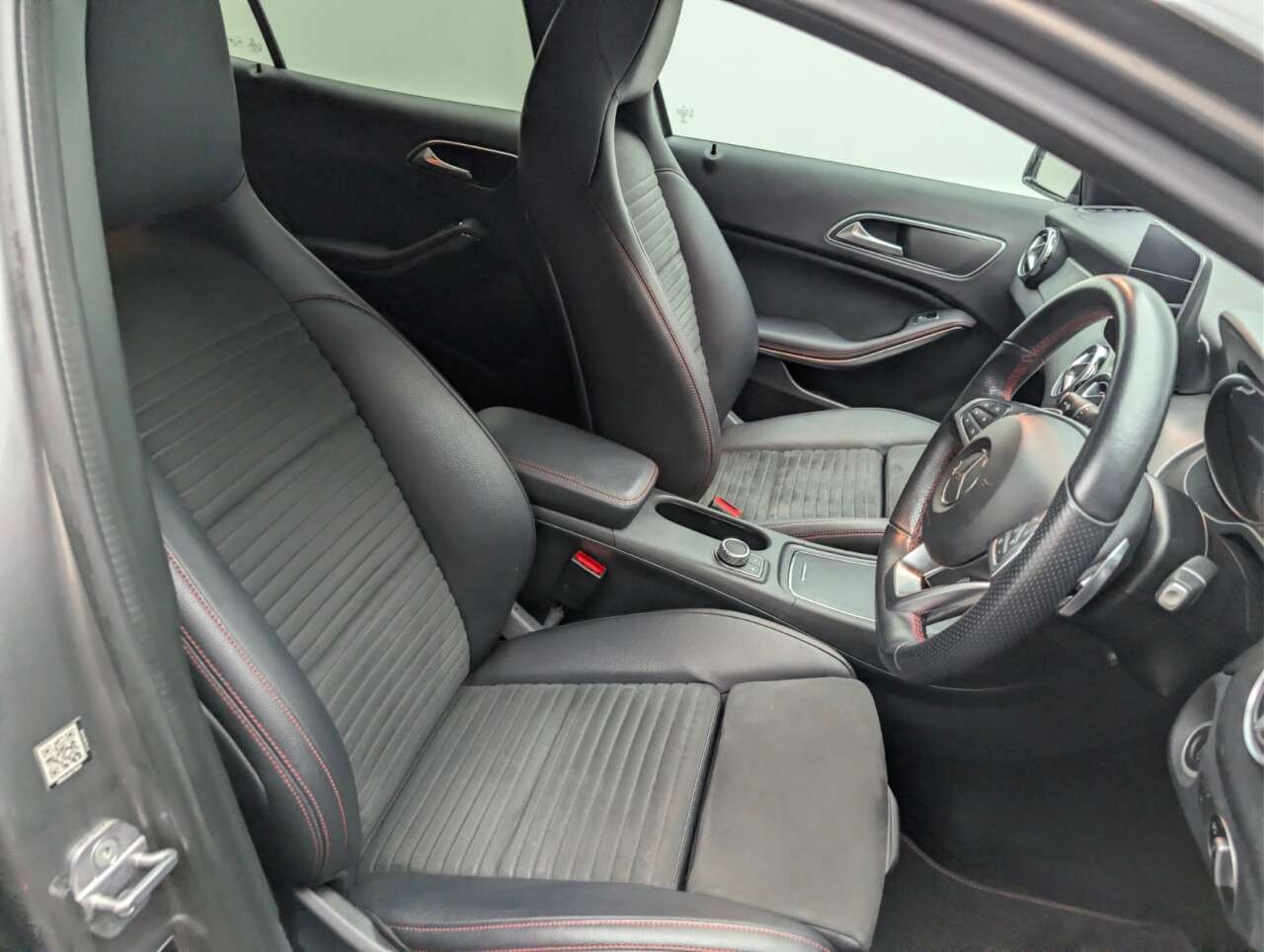 2019 MERCEDES-BENZ 180 2019 MERCEDES-BENZ 180