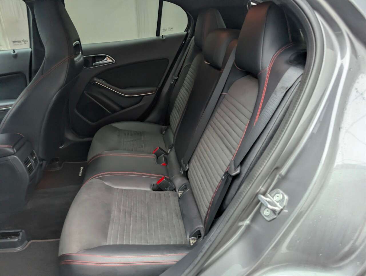 2019 MERCEDES-BENZ 180 2019 MERCEDES-BENZ 180