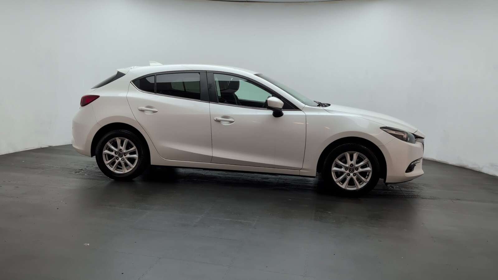 2018 MAZDA MAZDA3 2018 MAZDA MAZDA3