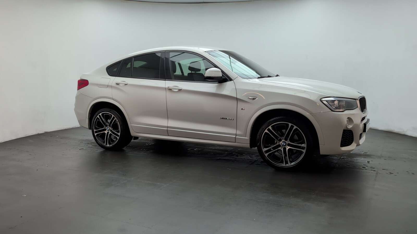 2017 BMW X4 2017 BMW X4