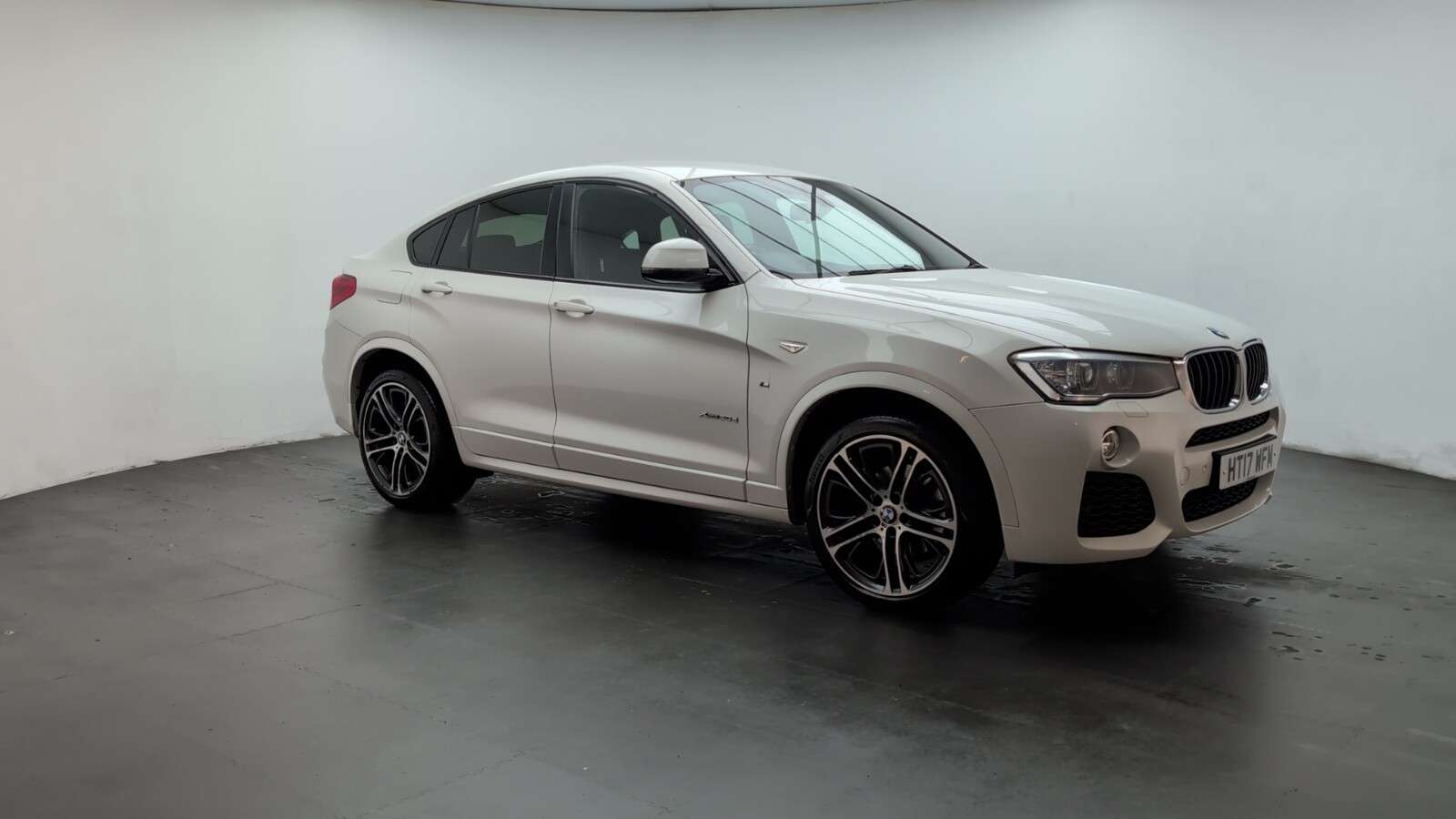 2017 BMW X4 2017 BMW X4