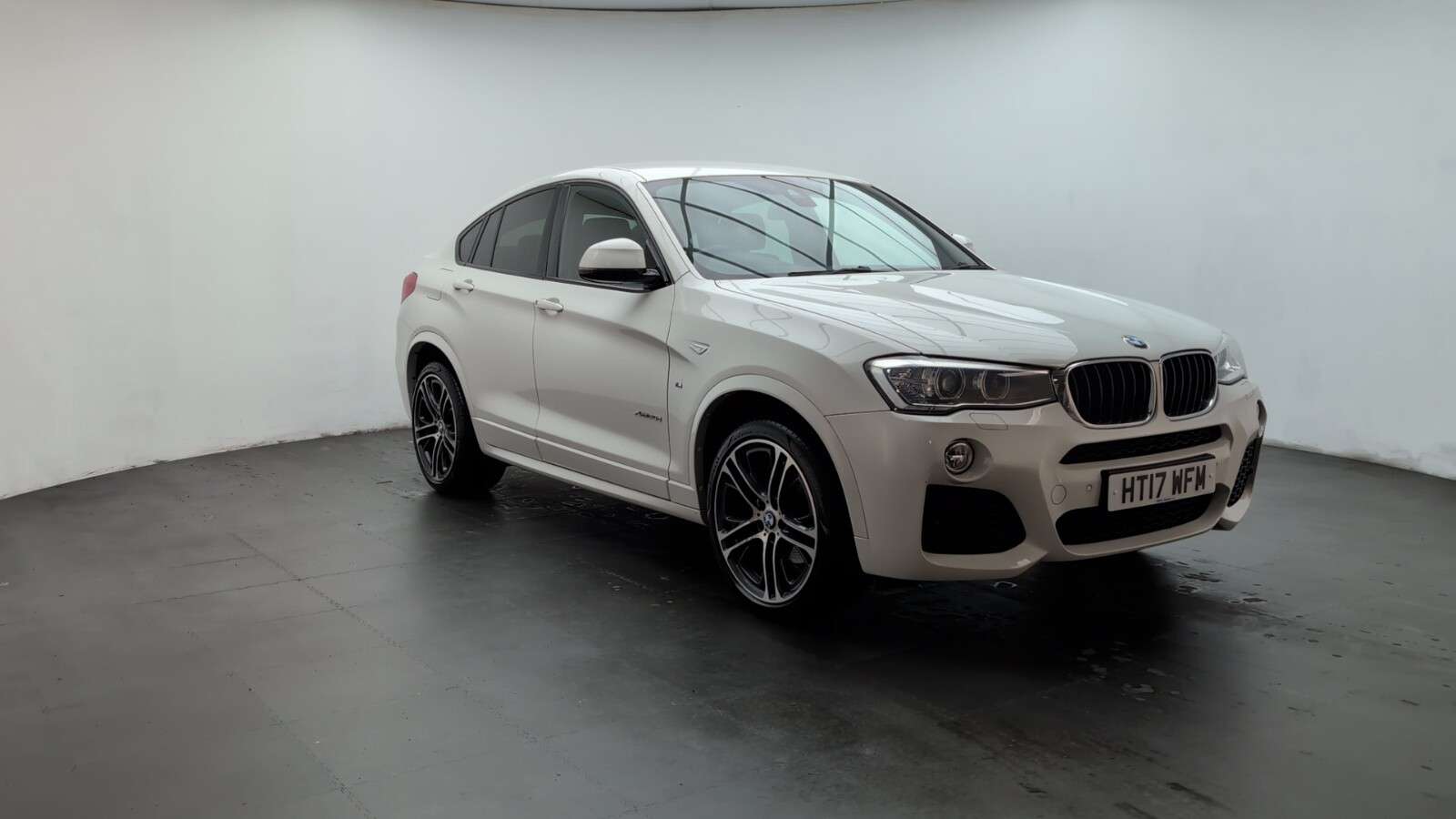 2017 BMW X4 2017 BMW X4