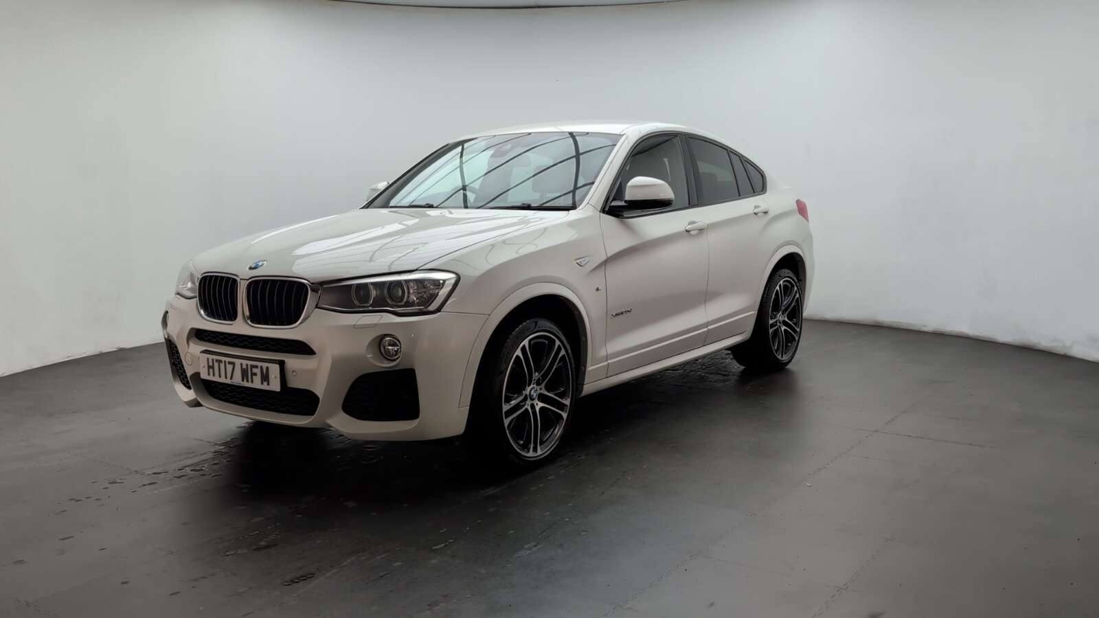 2017 BMW X4 2017 BMW X4