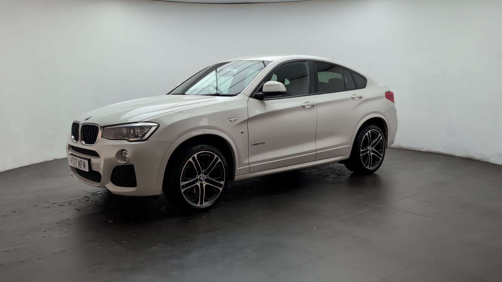 2017 BMW X4 2017 BMW X4