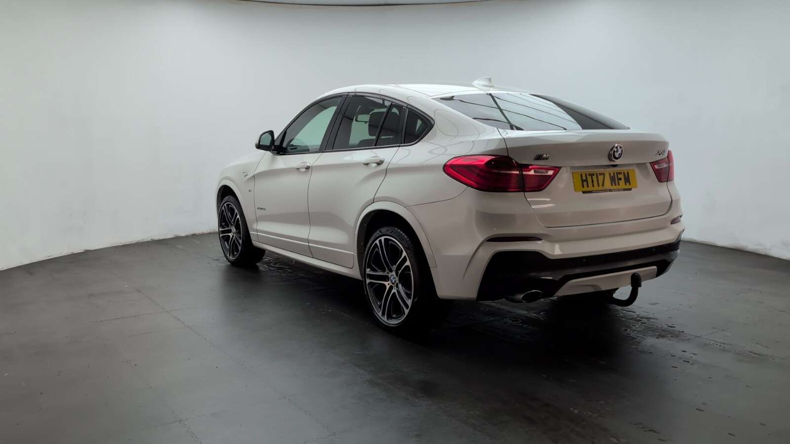 2017 BMW X4 2017 BMW X4