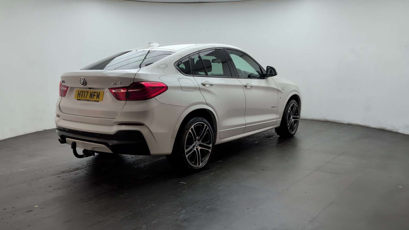 2017 BMW X4 2017 BMW X4