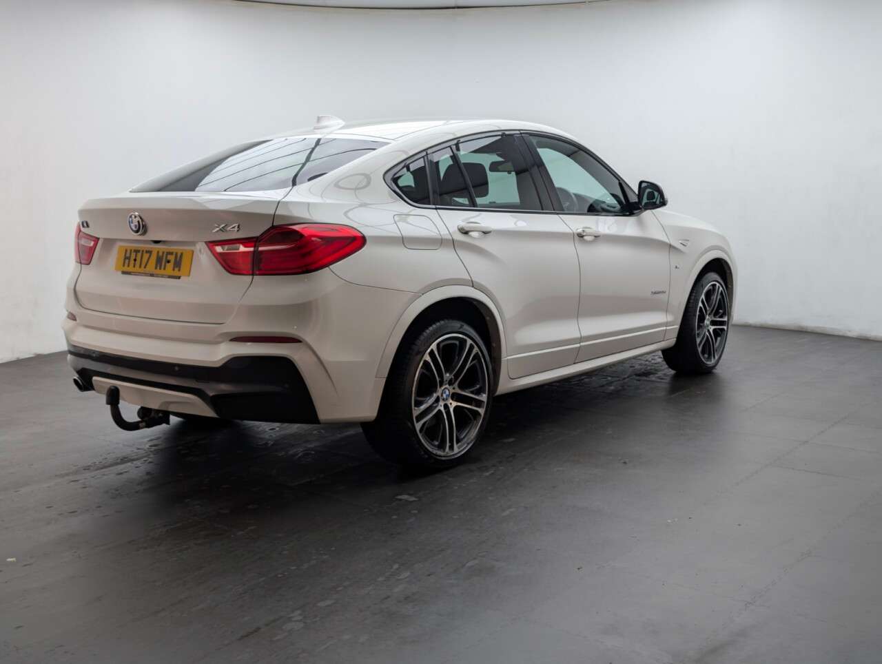 2017 BMW X4 2017 BMW X4