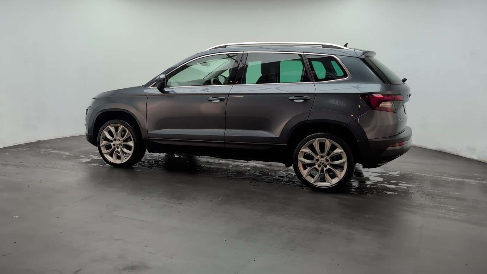 2020 SKODA KAROQ 2020 SKODA KAROQ