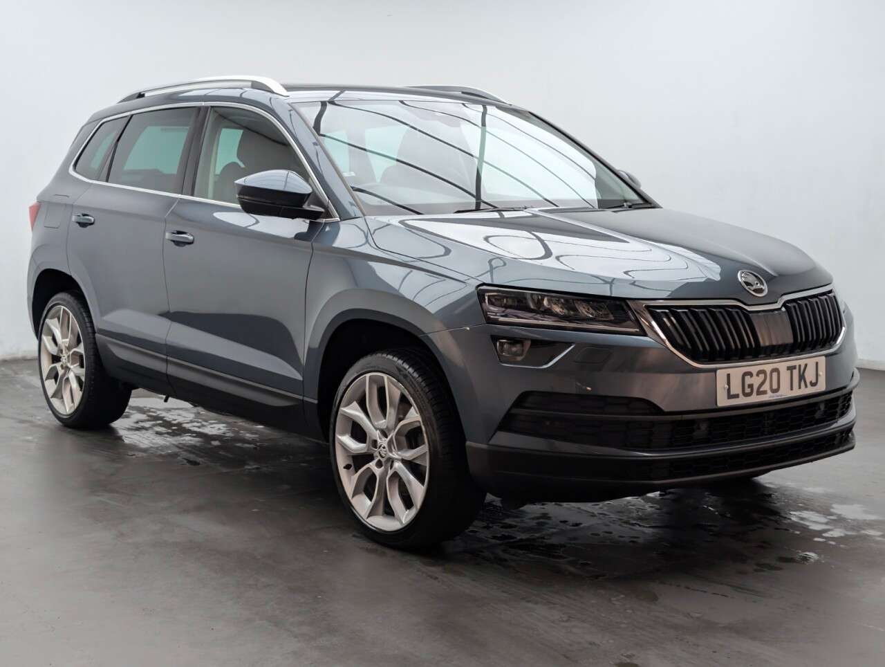 A 2020 SKODA KAROQ 1.5 TSI ACT Edition SUV 5dr Petrol DSG Euro 6 (s/s) (150 ps) - CRUISE CONTR A 2020 SKODA KAROQ 1.5 TSI ACT Edition SUV 5dr Petrol DSG Euro 6 (s/s) (150 ps) - CRUISE CONTR