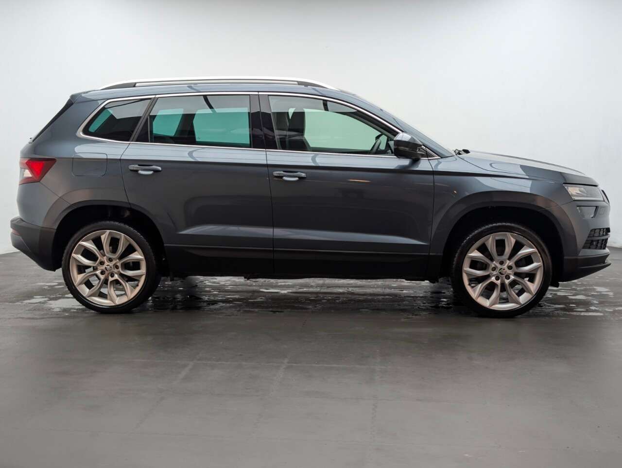 2020 SKODA KAROQ 2020 SKODA KAROQ