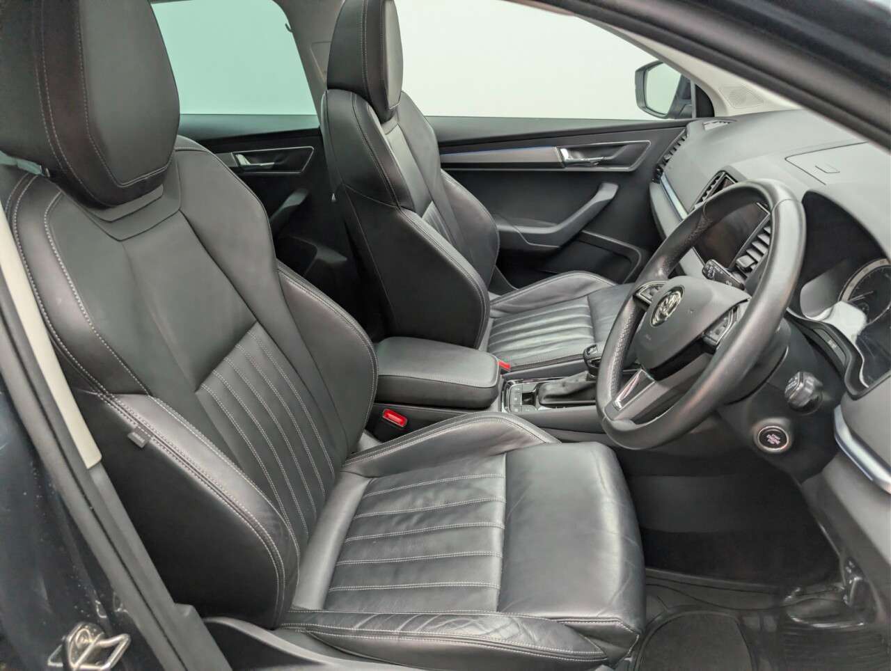 2020 SKODA KAROQ 2020 SKODA KAROQ