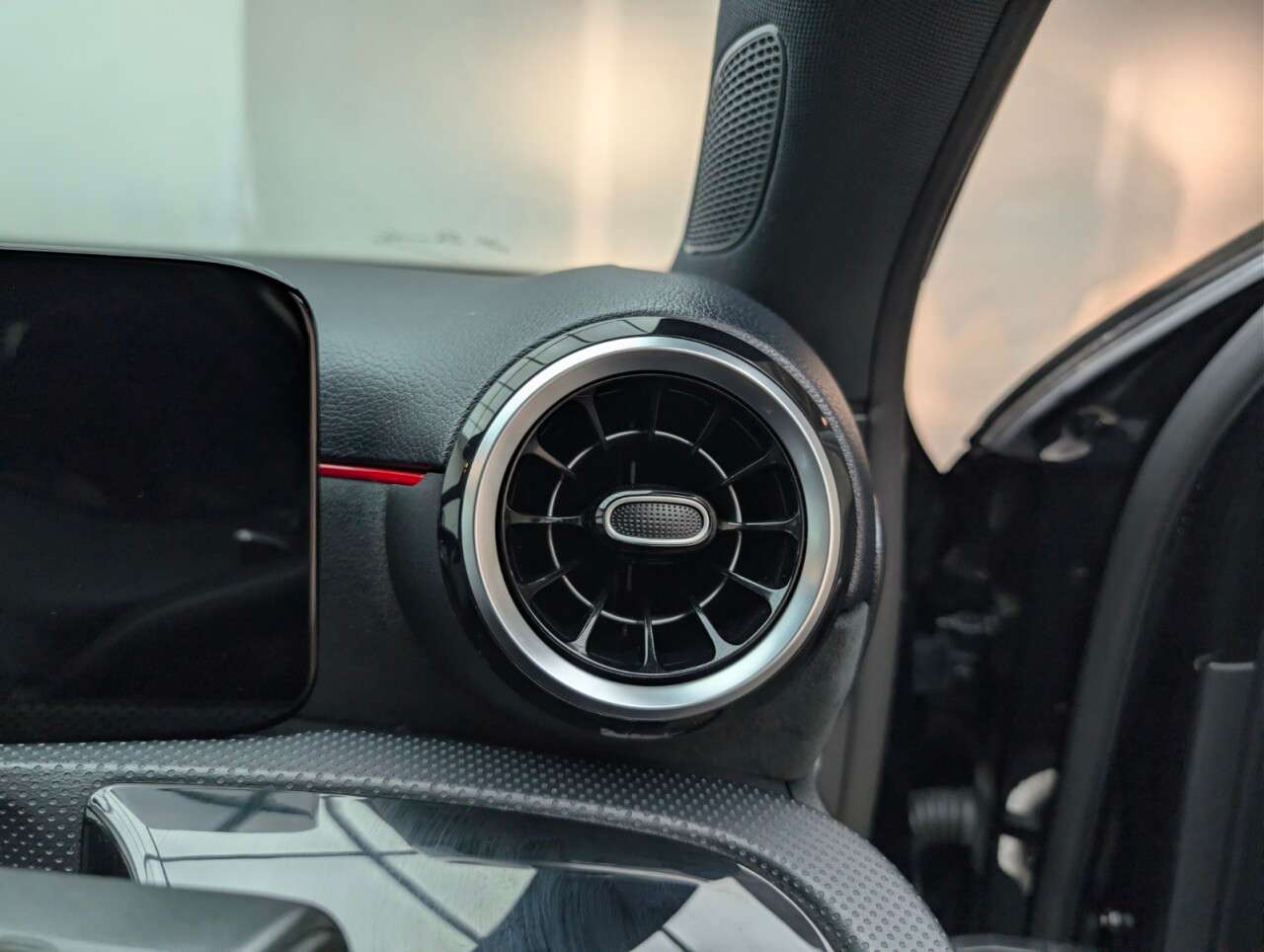 2019 MERCEDES-BENZ A CLASS 2019 MERCEDES-BENZ A CLASS