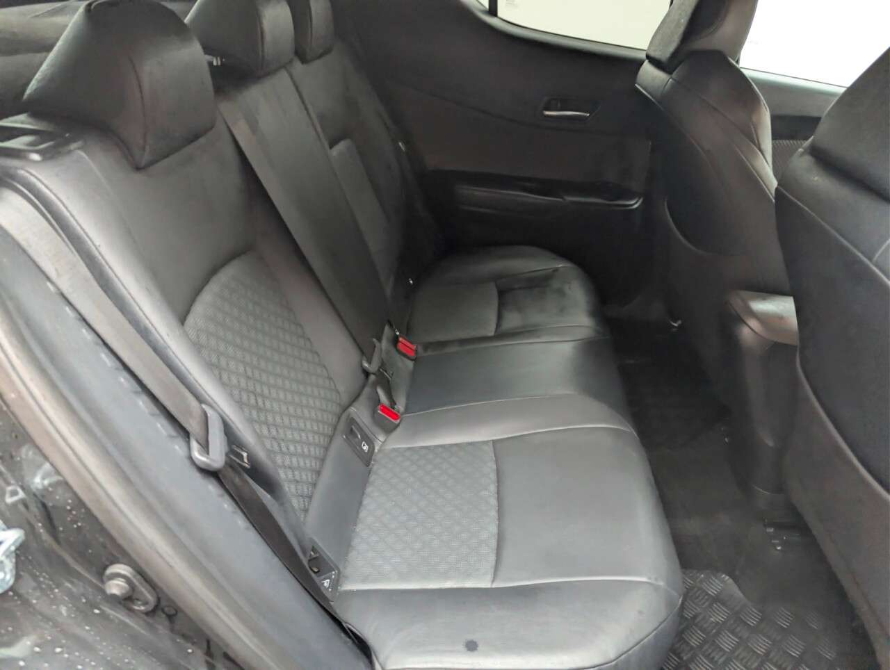 2021 TOYOTA C-HR 2021 TOYOTA C-HR