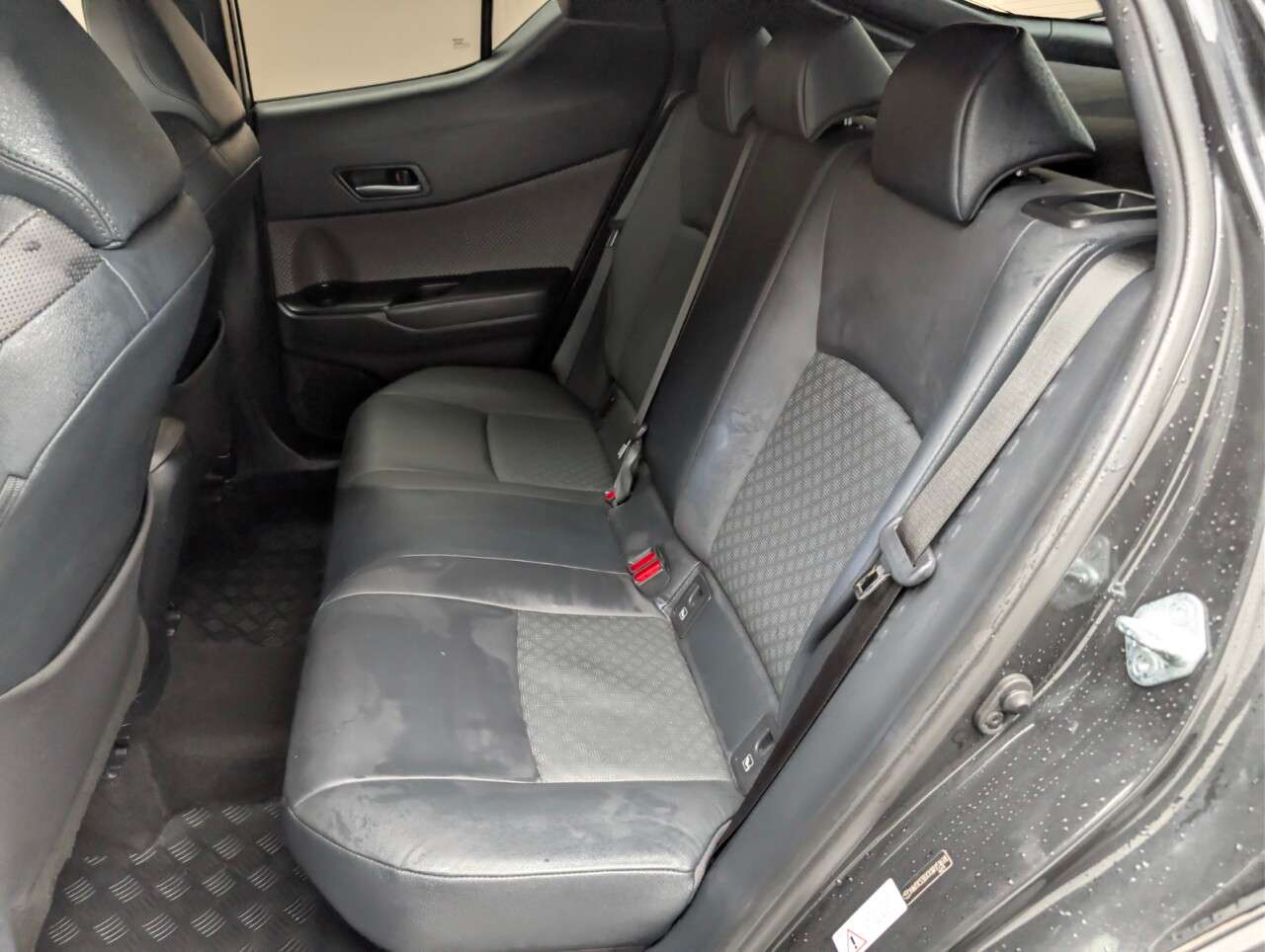 2021 TOYOTA C-HR 2021 TOYOTA C-HR