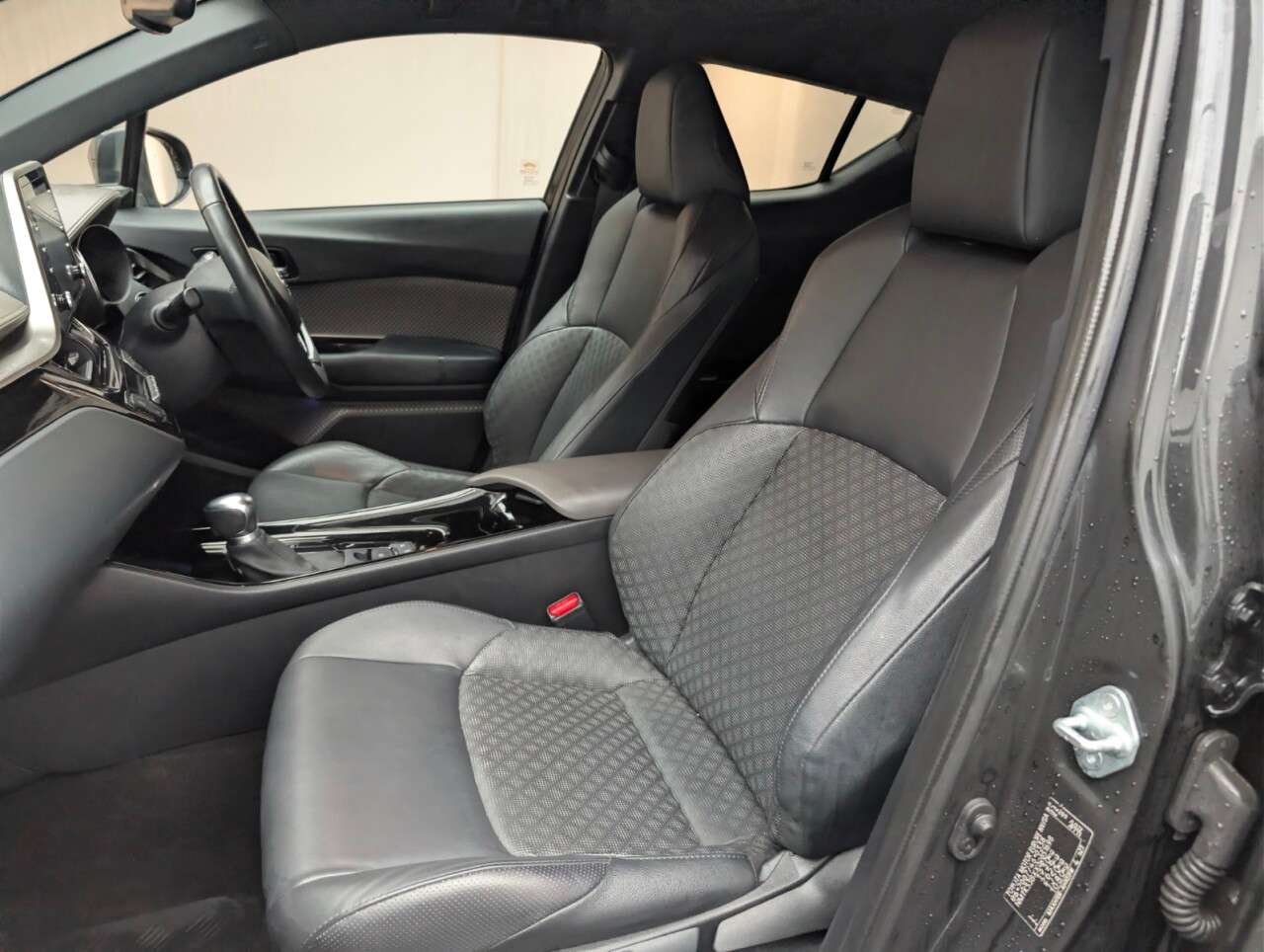 2021 TOYOTA C-HR 2021 TOYOTA C-HR