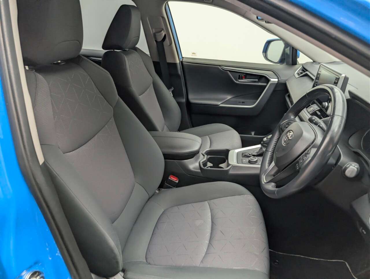 2019 TOYOTA RAV4 2019 TOYOTA RAV4