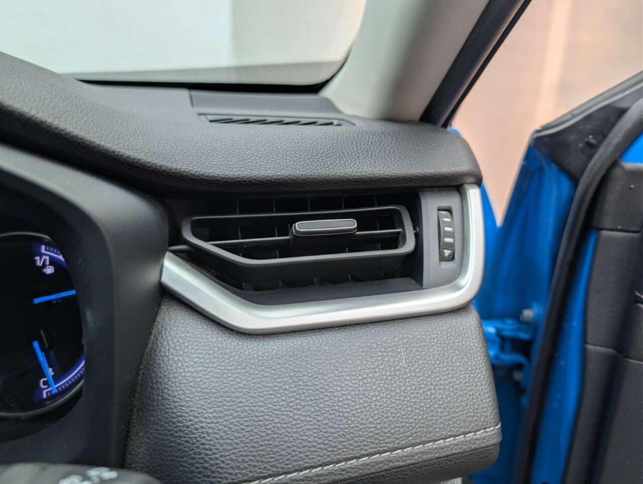 2019 TOYOTA RAV4 2019 TOYOTA RAV4